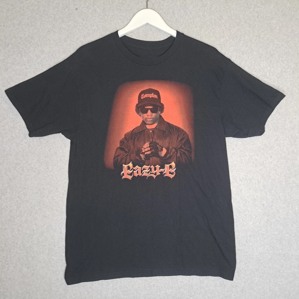 Short Sleeve T-shirt Throwback NWA Compton
